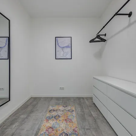 Zentrale Design Wohnung In Ufernaehe - 105 Qm - Parkplatz - Kueche - Netflix Bingen am Rhein Esterno foto