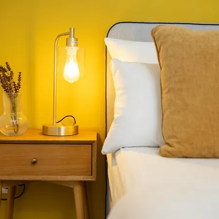 Zentrale Design Wohnung In Ufernaehe - 105 Qm - Parkplatz - Kueche - Netflix Bingen am Rhein Esterno foto